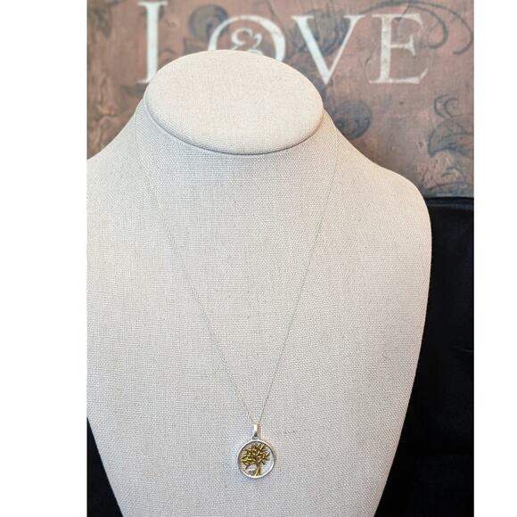 925 Sterling Silver Two Tone Tree of Life Heart 'My Family My Love' Necklace - Picture 1 of 6
